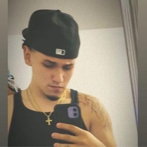 Meet your Posher, Giovanniel